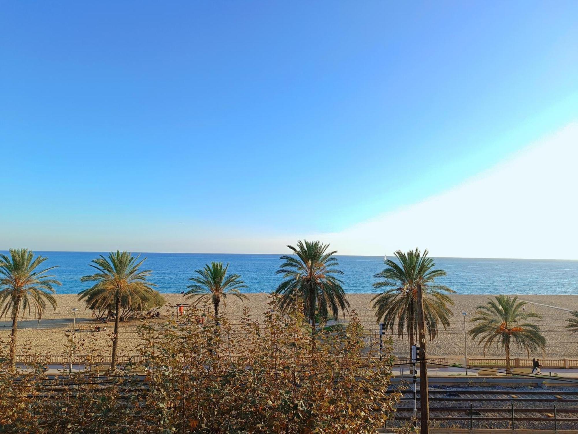 Hotel Llar De Capitans El El Masnou Oda fotoğraf