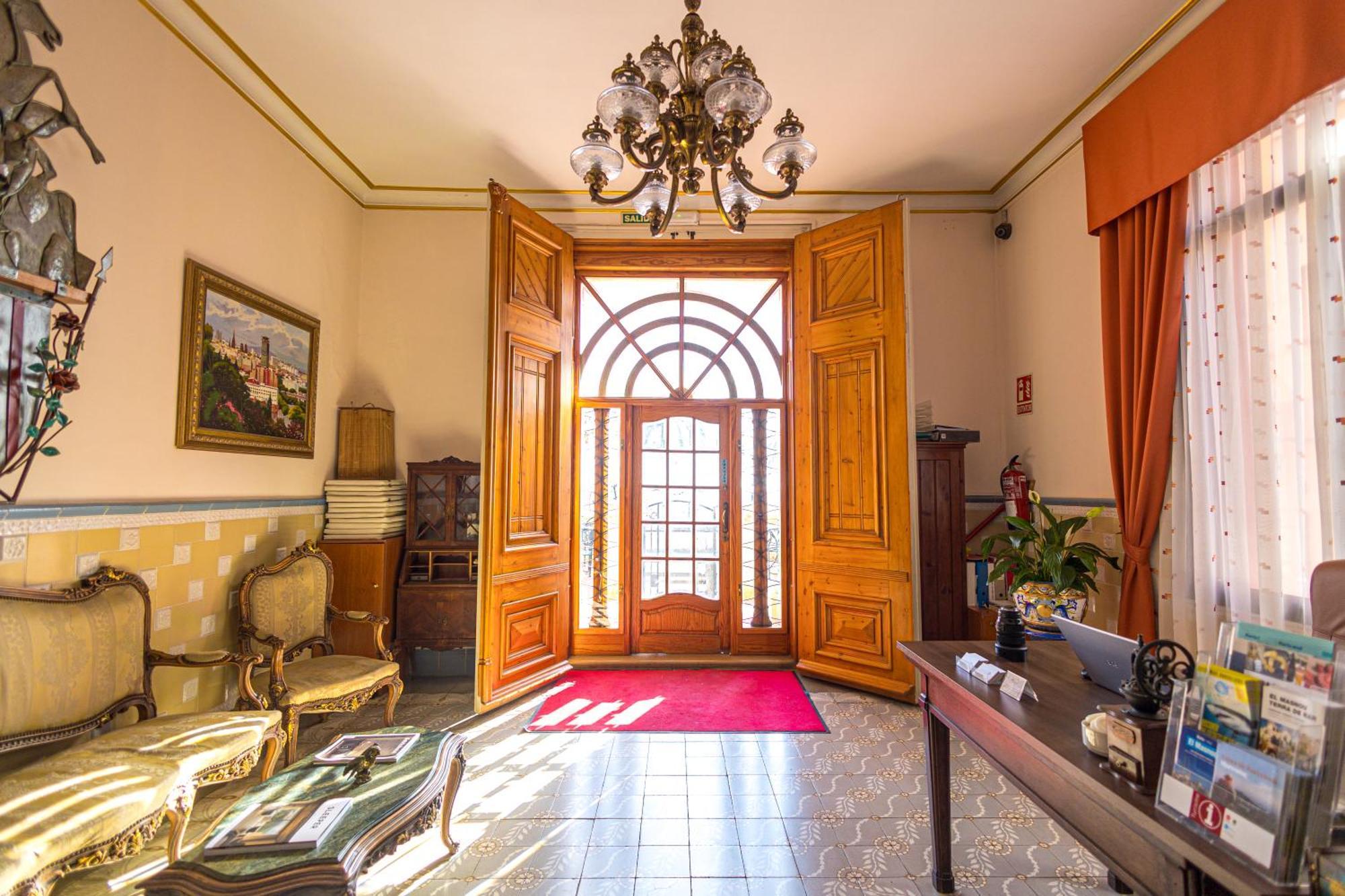 Hotel Llar De Capitans El El Masnou Dış mekan fotoğraf
