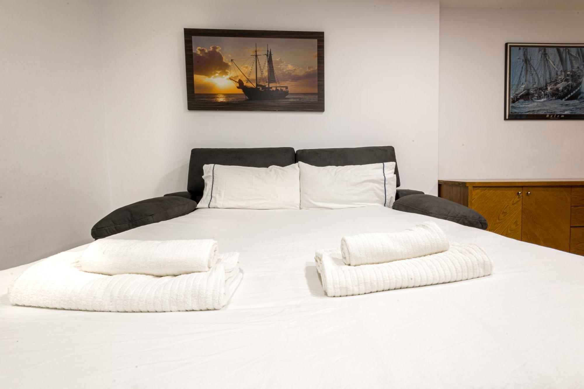 Hotel Llar De Capitans El El Masnou Dış mekan fotoğraf