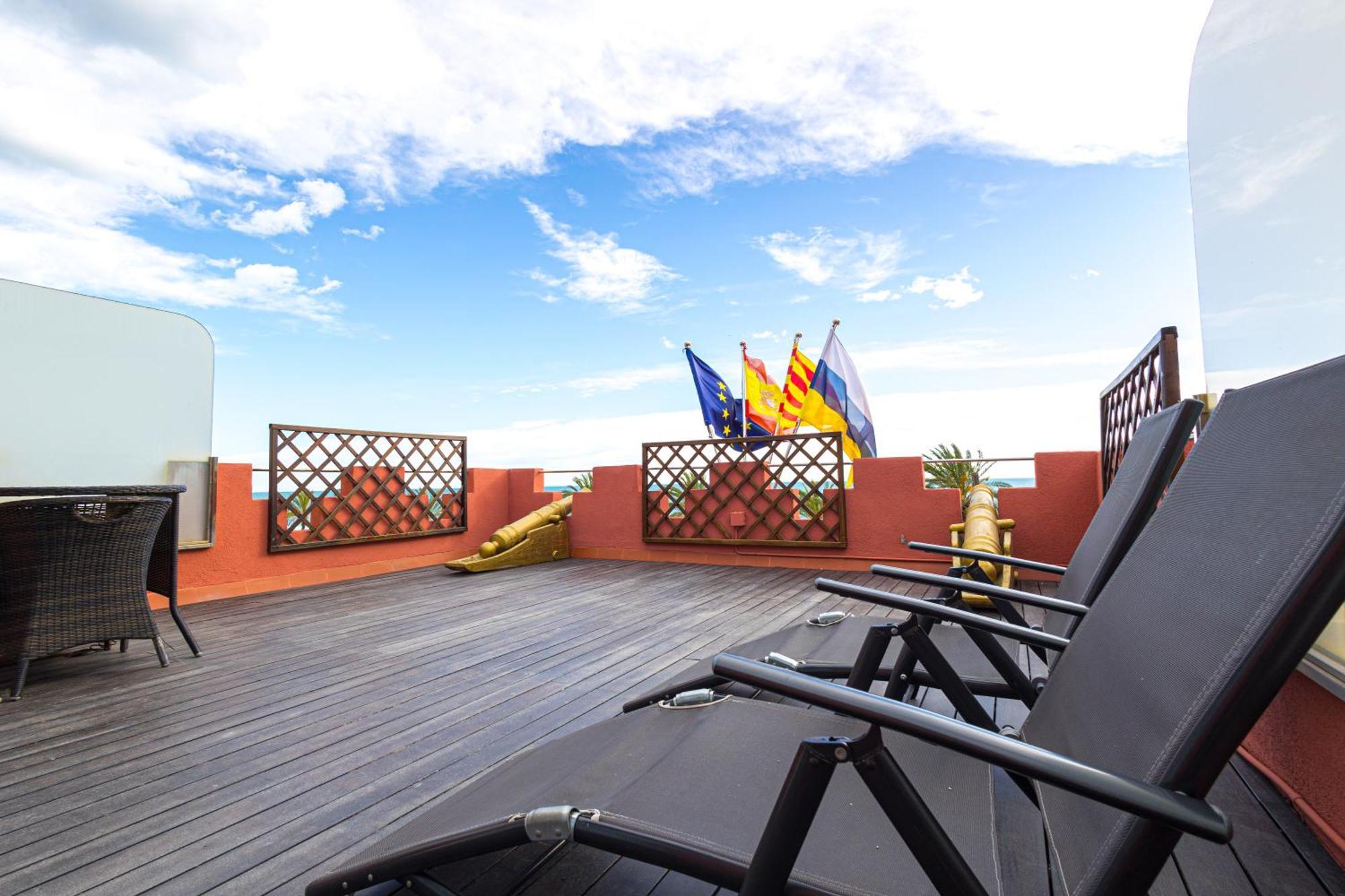 Hotel Llar De Capitans El El Masnou Dış mekan fotoğraf