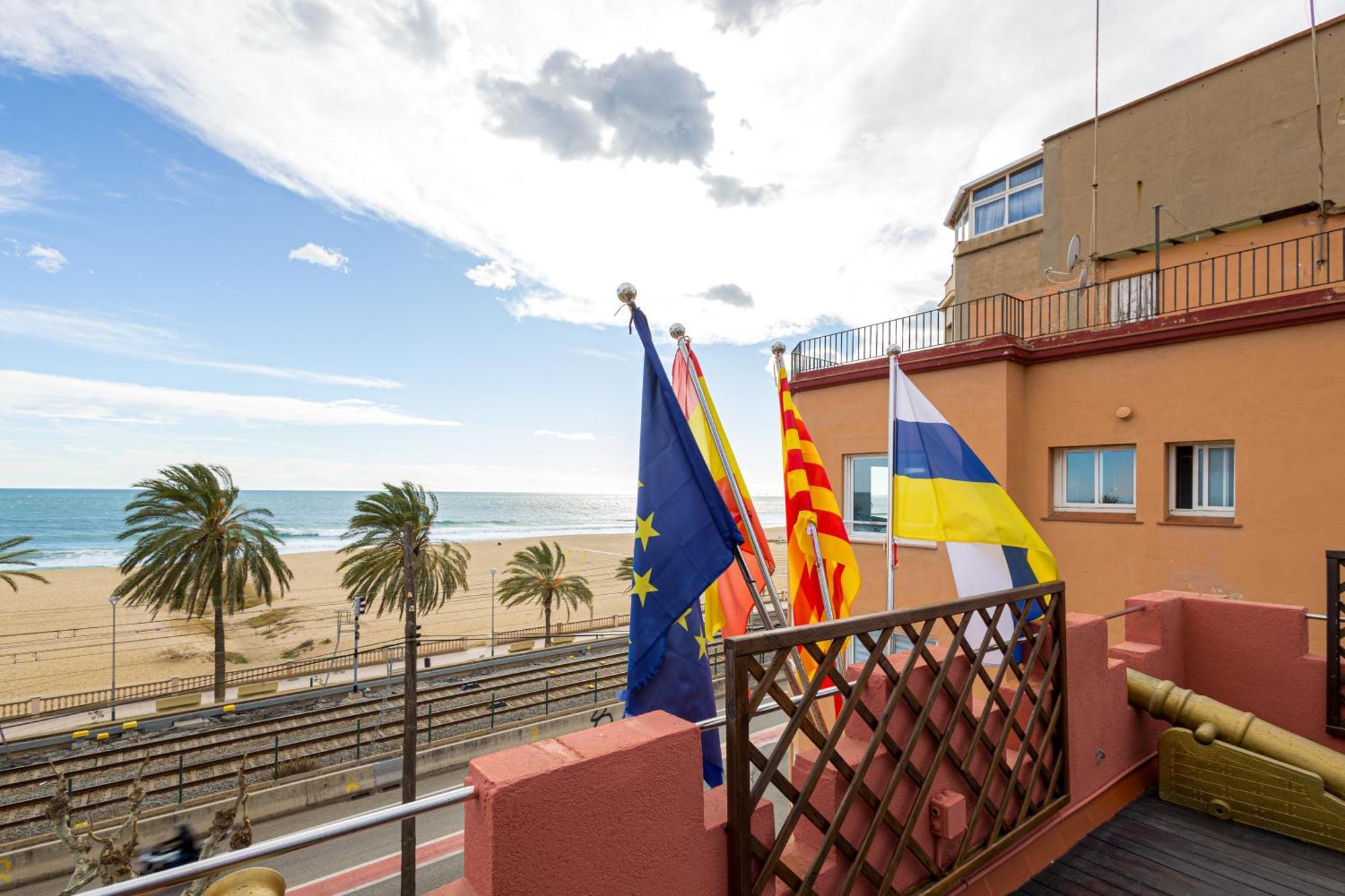 Hotel Llar De Capitans El El Masnou Dış mekan fotoğraf